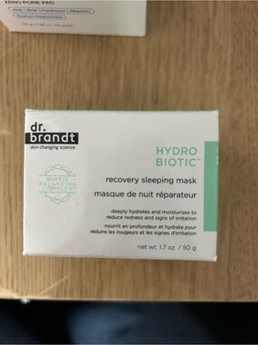 dr. brandt Hydrobiotic Recovery Sleeping Mask